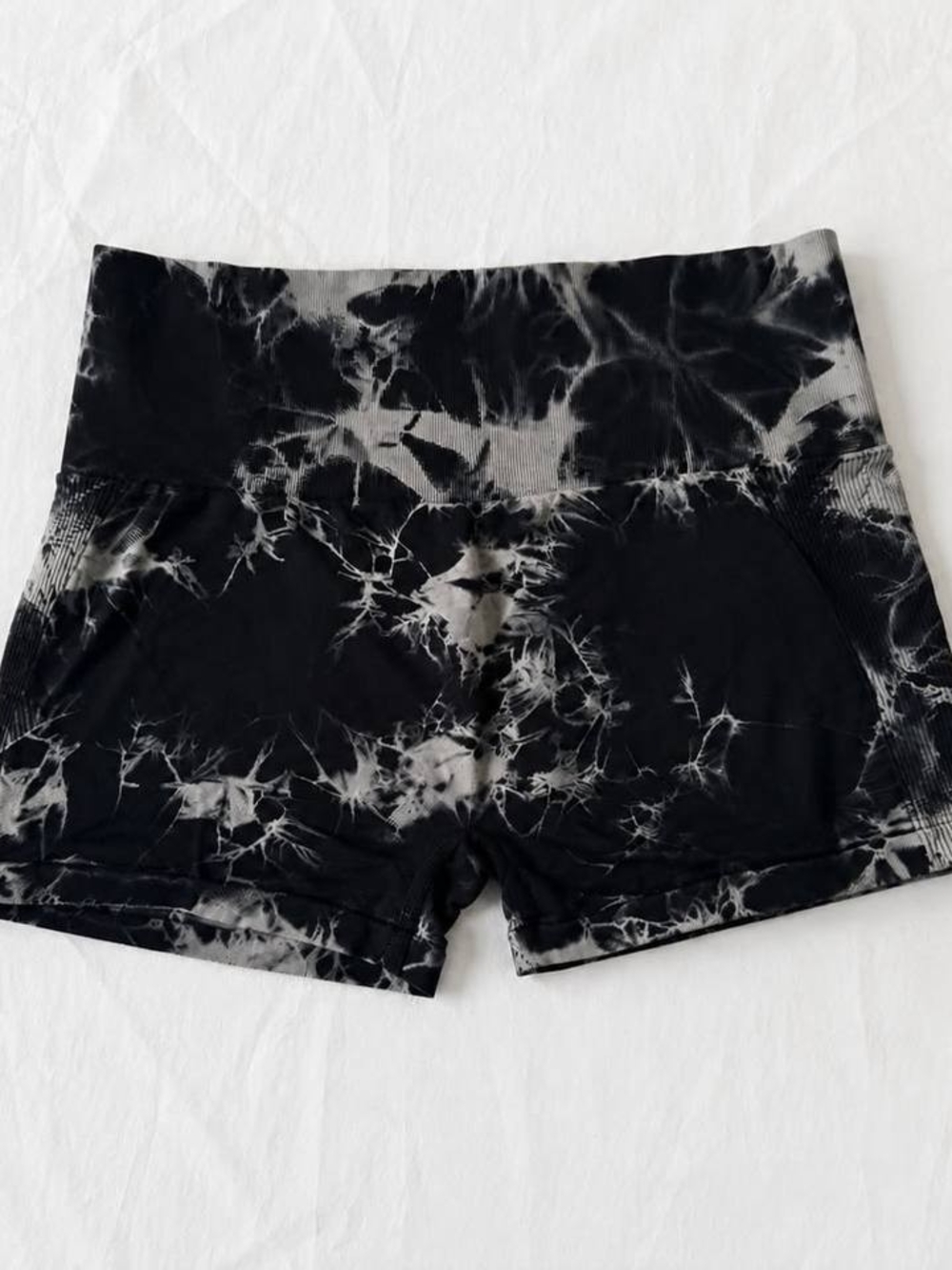 Black Tie-Dye High-Waist Women’s Shorts Women’s Black & Grey Sports Shorts – L